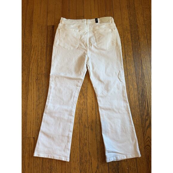 Johnny Was Marseille Baby Boot Jeans JW1011CN8 White Size 32 New w/ Defect - Picture 9 of 9